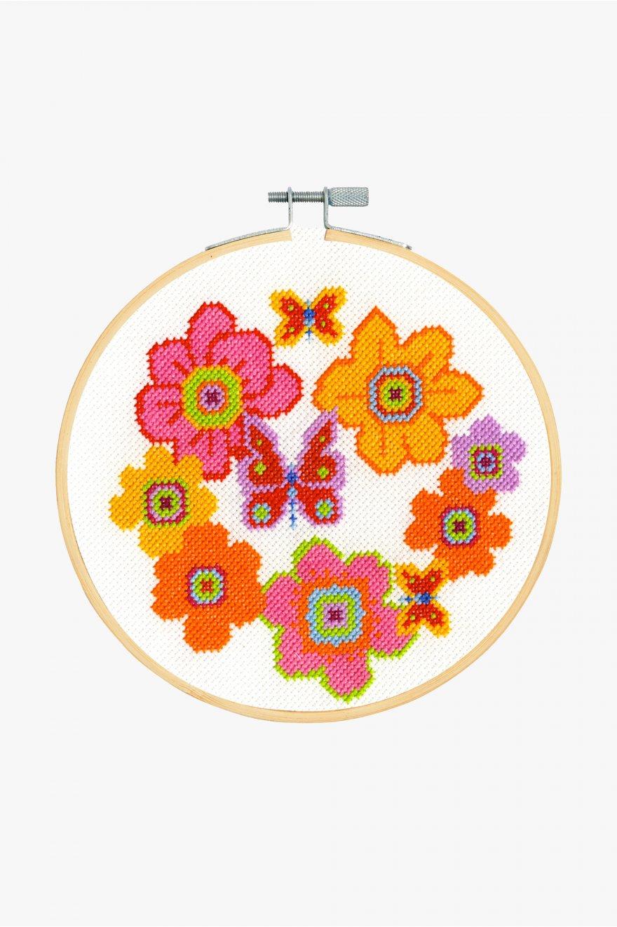 Kit de point de croix - Fleurs et papillons - DMC