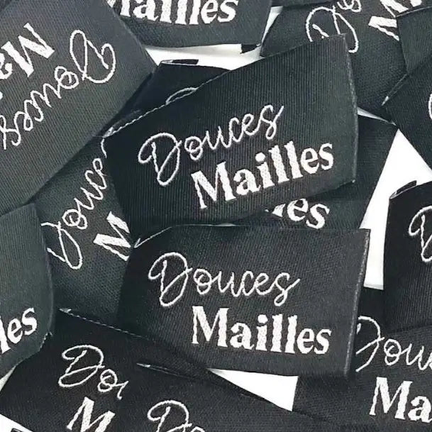 Étiquette de Noël à imprimer : nos modèles à personnaliser Étiquette de Noël à imprimer : nos modèles à personnaliser
