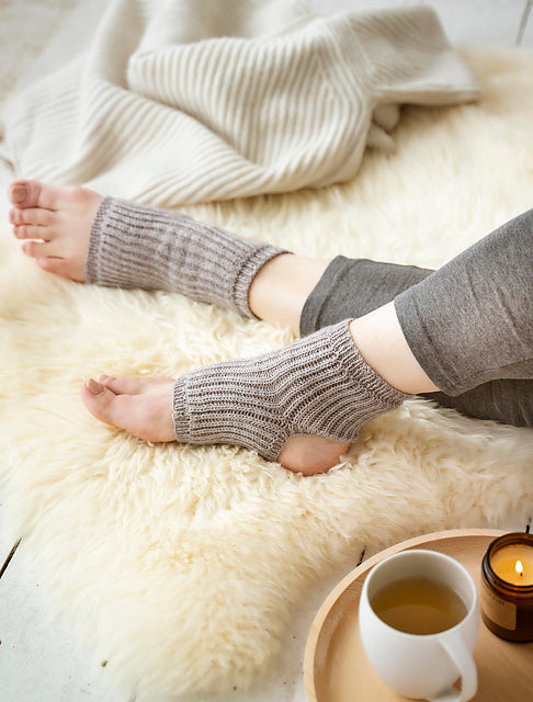 Livre de tricot Tricoter ses chaussettes toutes les techniques par Emilie Drouin et Elodie Morand éditions Eyrolles - Dimanche cosy