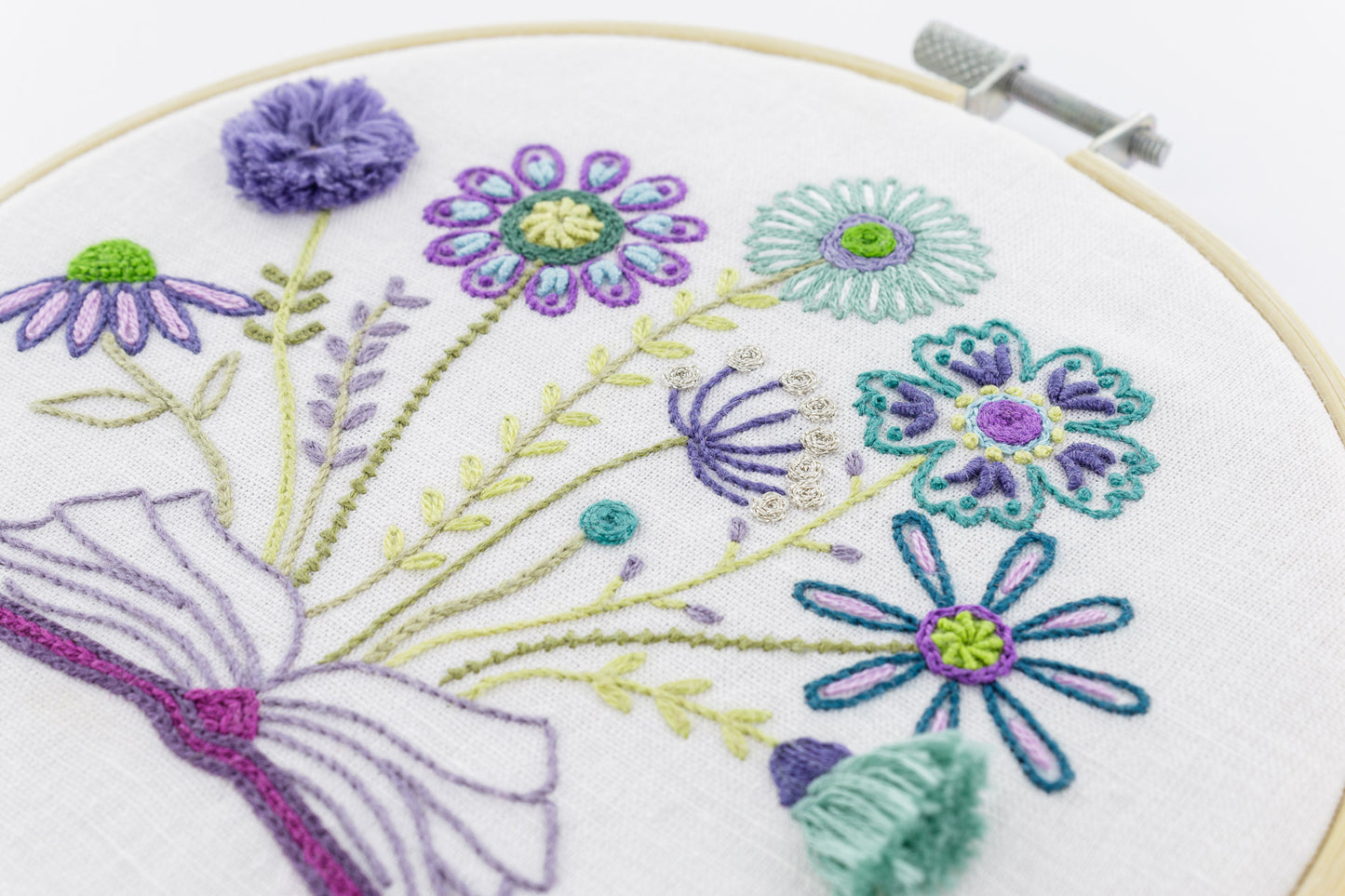 Kits de broderie - Un chat dans l'aiguille