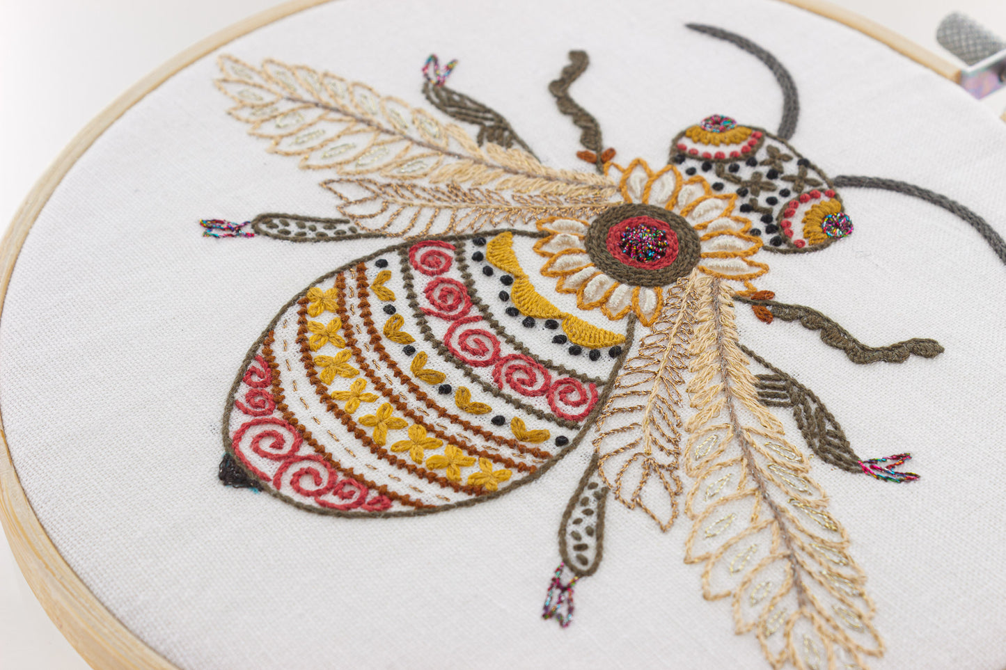 Kits de broderie - Un chat dans l'aiguille